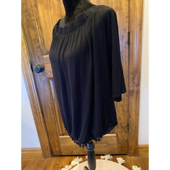 Pebble & Rose? Womens Black Plus Sz 2X Off Shoulder Stretch Top Blouse Pom Pom - Picture 4 of 9